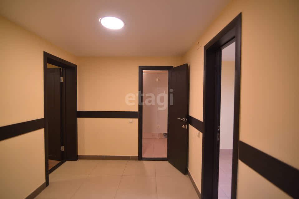 Продажа коммерческой недвижимости, 1136м <sup>2</sup>, Южно-Сахалинск, Сахалинская область,  Южно-Сахалинск