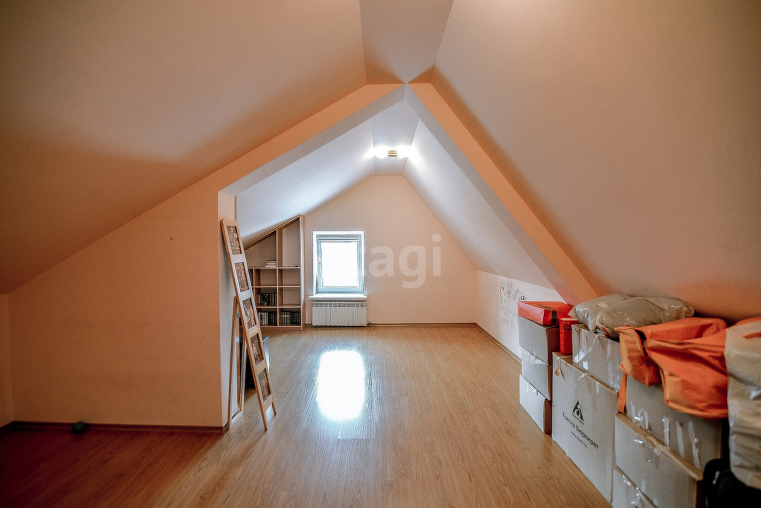 Продажа дома, 300м <sup>2</sup>, 10 сот., Южно-Сахалинск, Сахалинская область,  