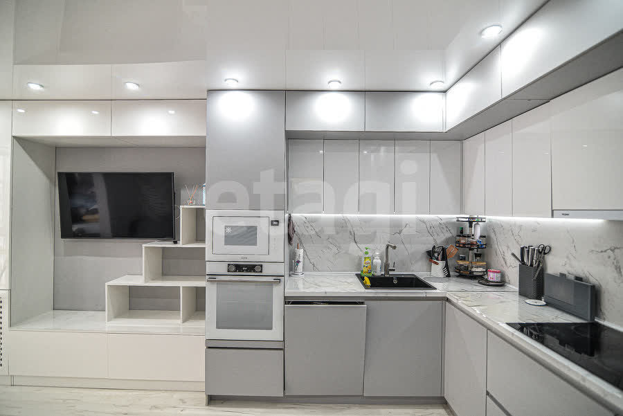 Продажа 1-комнатной квартиры, Южно-Сахалинск, Сахалинская область,  Южно-Сахалинск