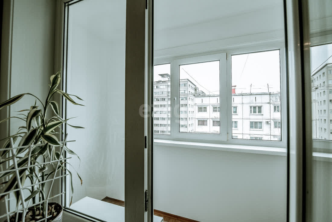 Продажа 4-комнатной квартиры, Южно-Сахалинск, Сахалинская область,  Южно-Сахалинск