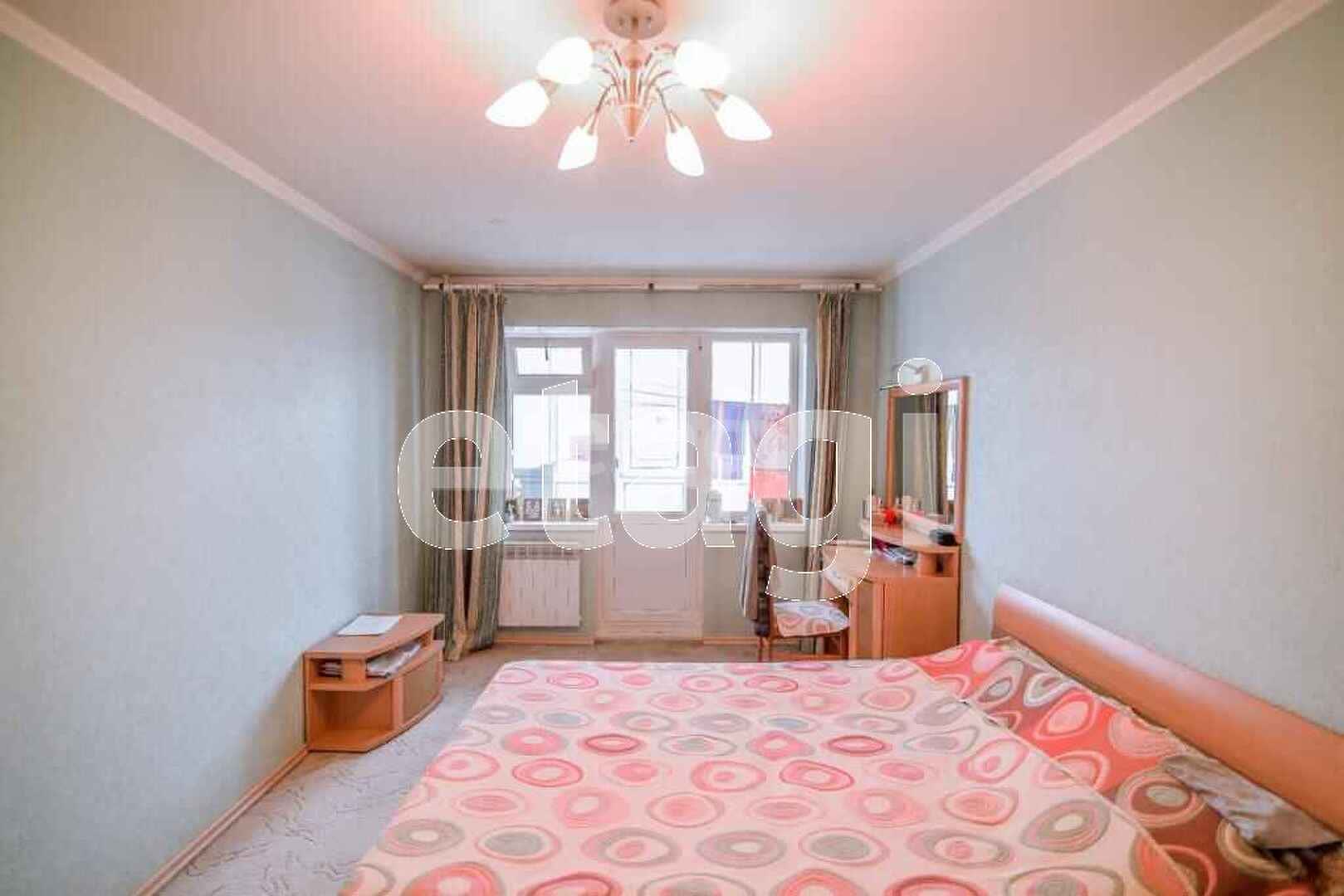 Продажа 4-комнатной квартиры, Южно-Сахалинск, Сахалинская область,  Южно-Сахалинск