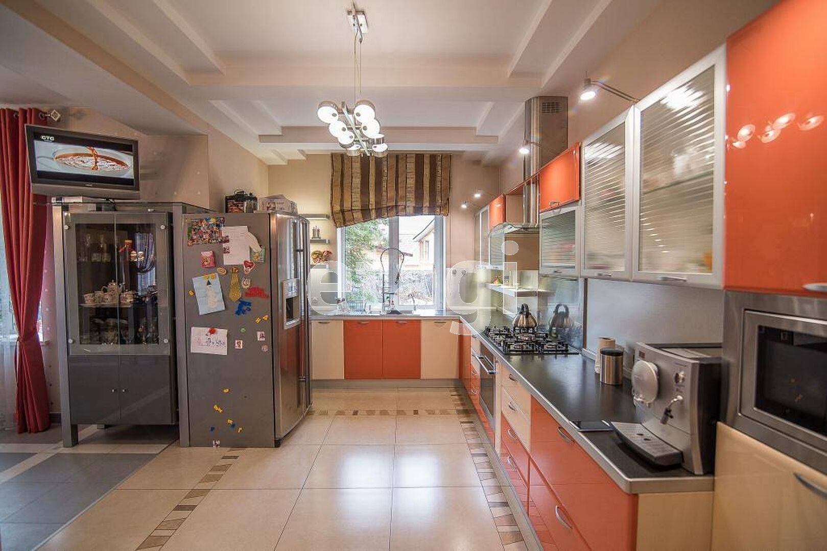 Продажа дома, 580м <sup>2</sup>, 1600 сот., Южно-Сахалинск, Сахалинская область,  