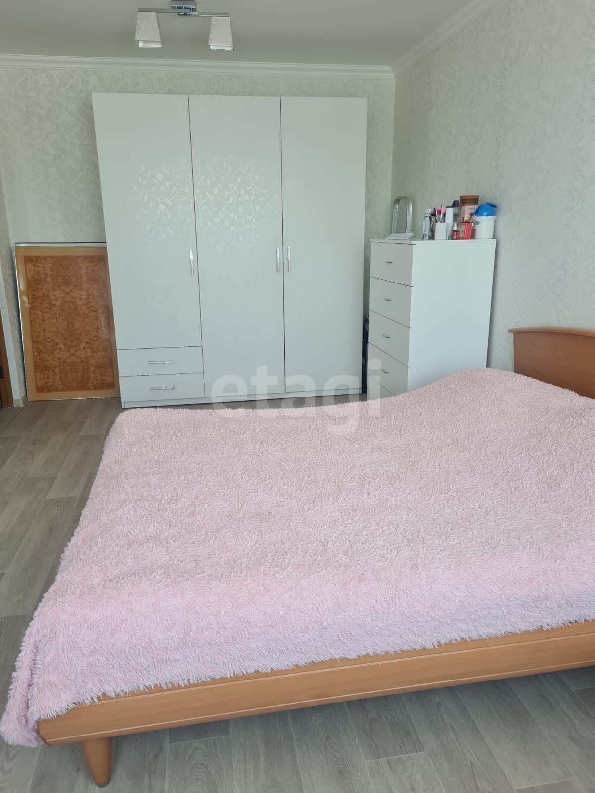 Продажа 3-комнатной квартиры, Южно-Сахалинск, Сахалинская область,  Южно-Сахалинск