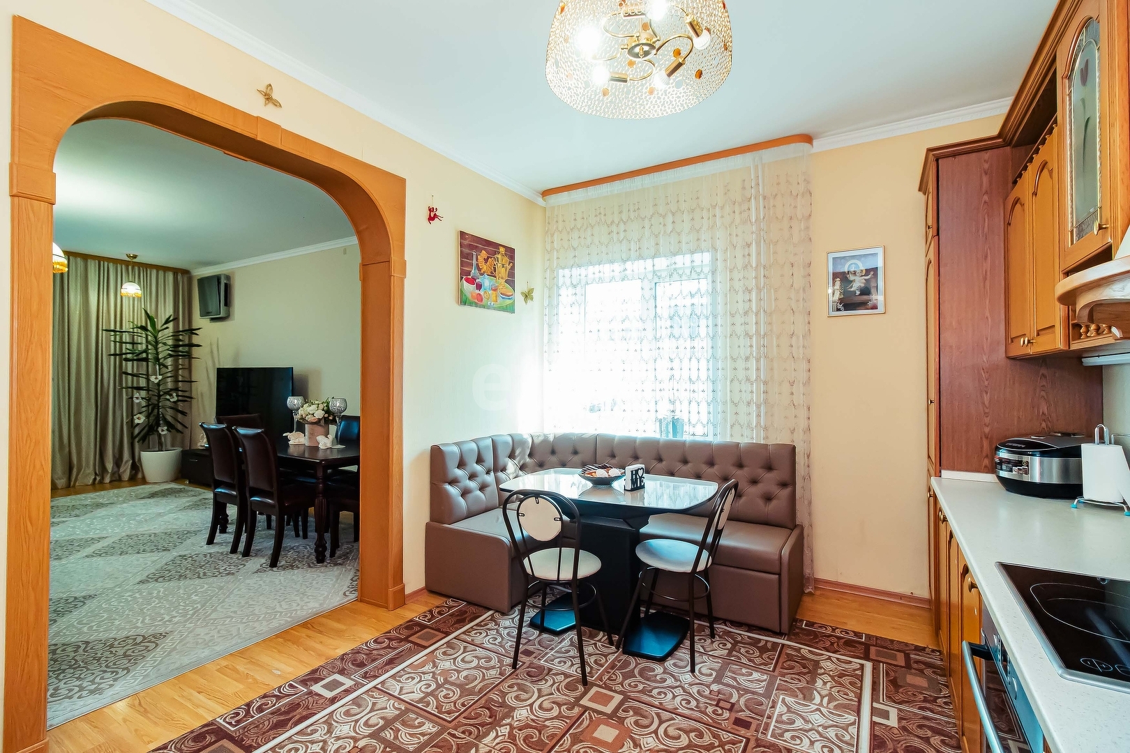 Продажа дома, 371м <sup>2</sup>, 13 сот., Ханты-Мансийск, Ханты-Мансийский автономный округ,  