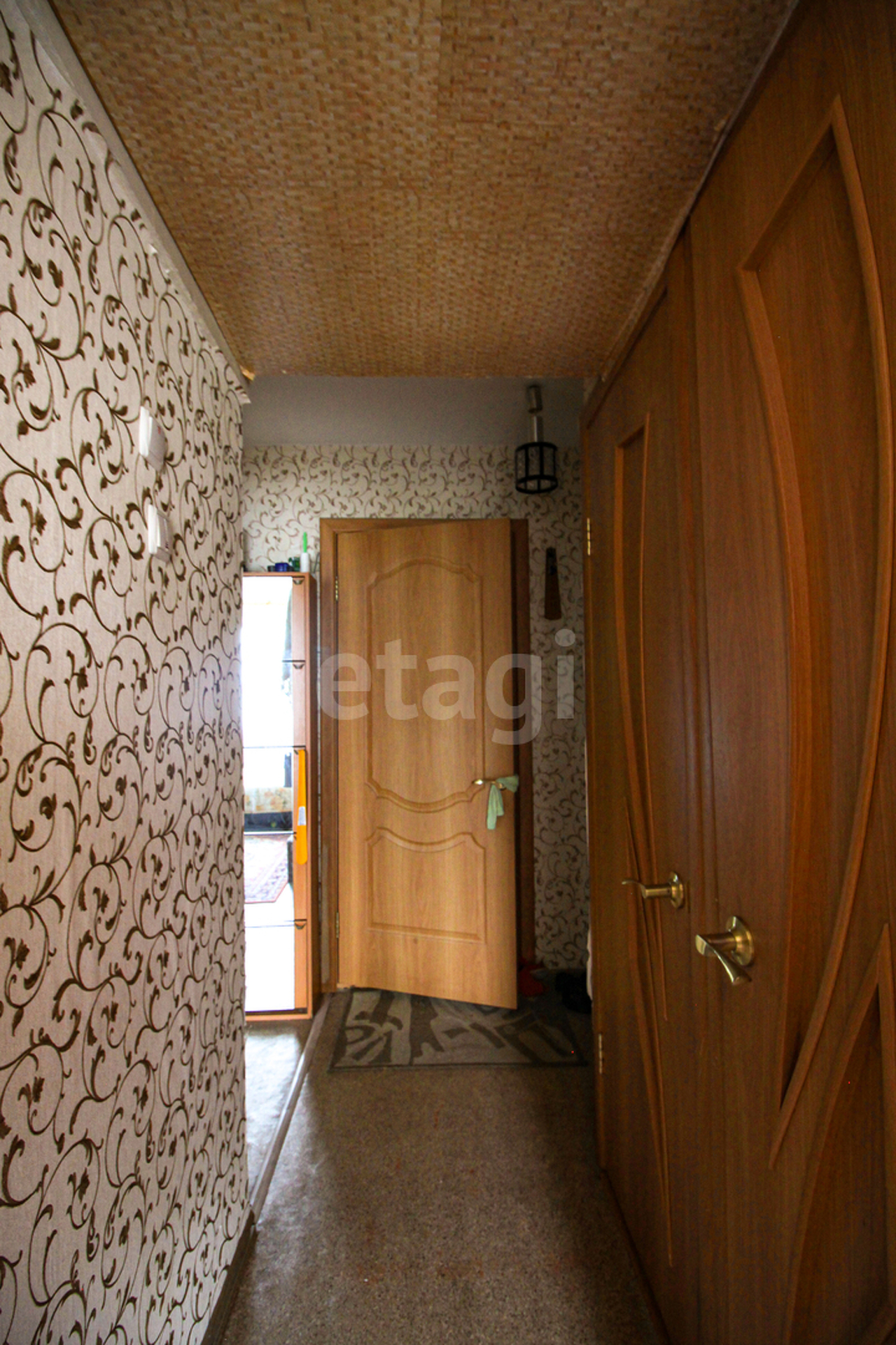 Продажа 2-комнатной квартиры, Южно-Сахалинск, Сахалинская область,  Южно-Сахалинск