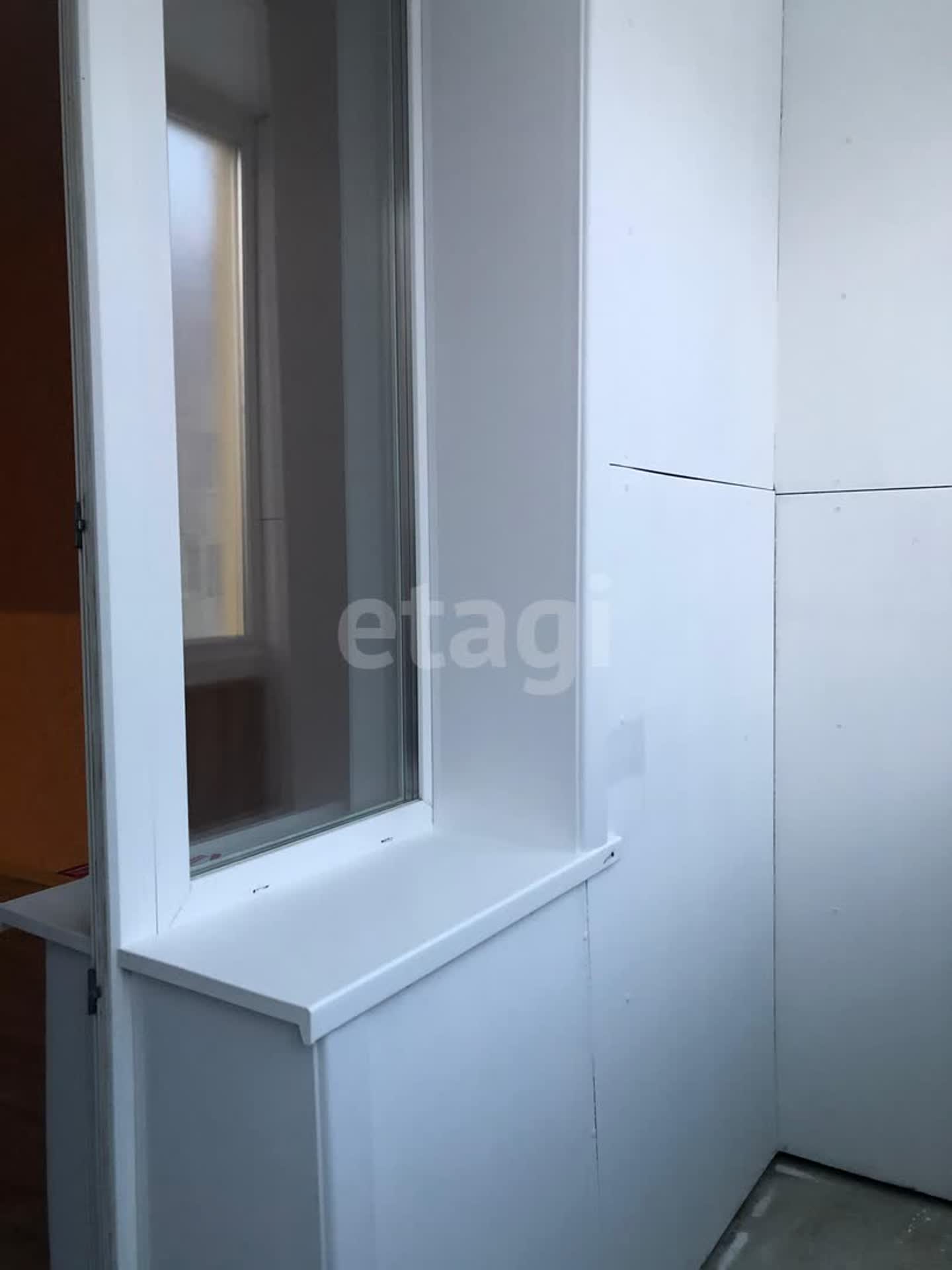 Продажа 2-комнатной квартиры, Южно-Сахалинск, Сахалинская область,  Южно-Сахалинск