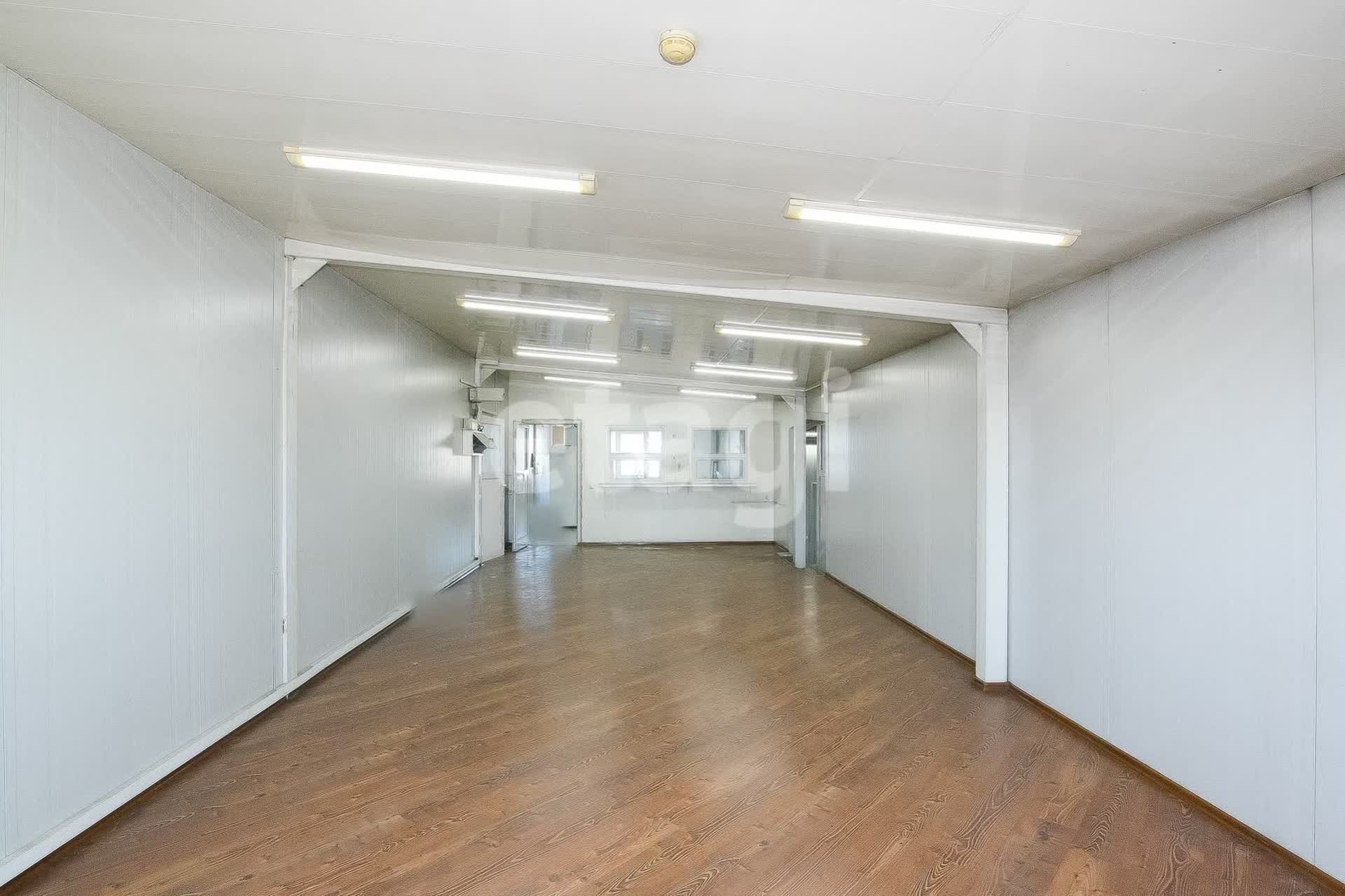 Аренда коммерческой недвижимости, 1443м <sup>2</sup>, Улан-Удэ, Бурятия,  Улан-Удэ