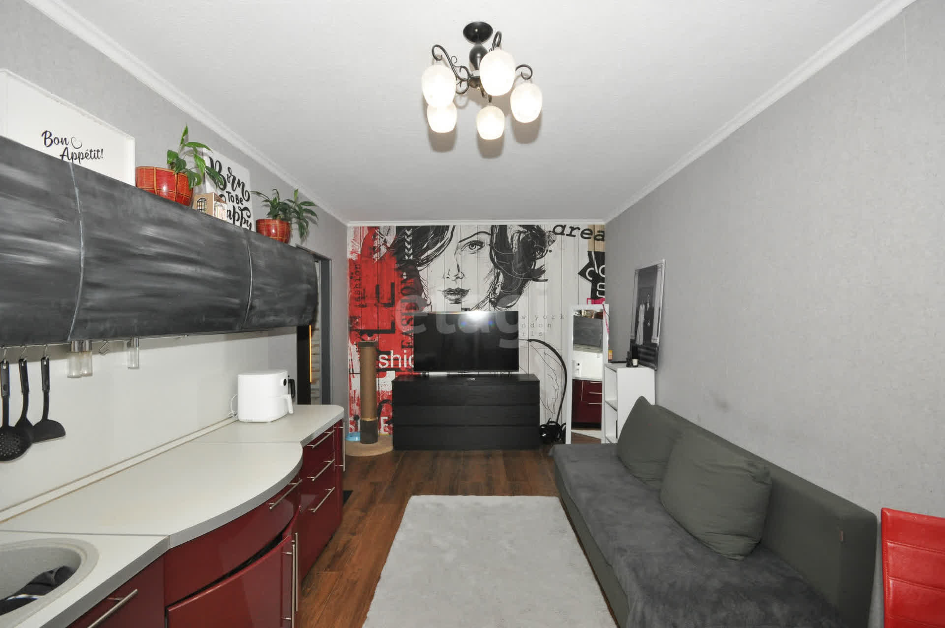 Продажа 1-комнатной квартиры, Южно-Сахалинск, Сахалинская область,  Южно-Сахалинск