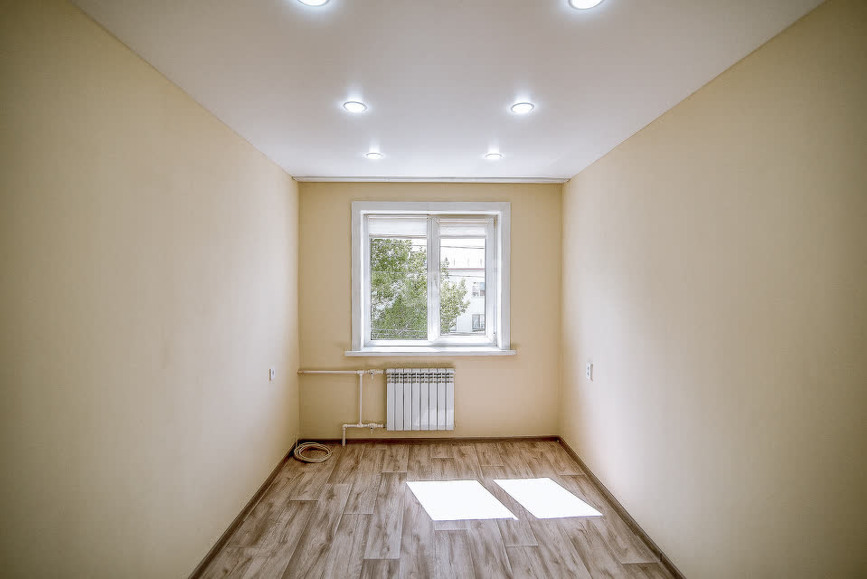 Продажа 2-комнатной квартиры, Южно-Сахалинск, Сахалинская область,  Южно-Сахалинск