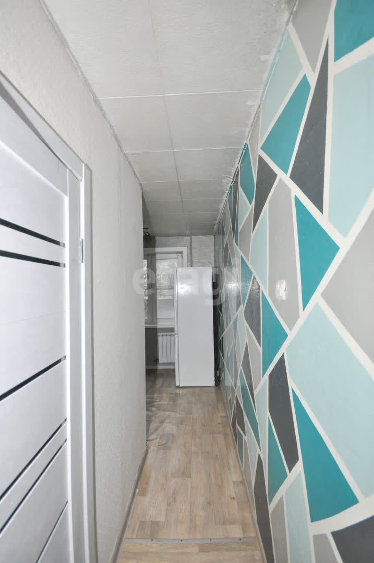 Продажа 4-комнатной квартиры, Южно-Сахалинск, Сахалинская область,  Южно-Сахалинск