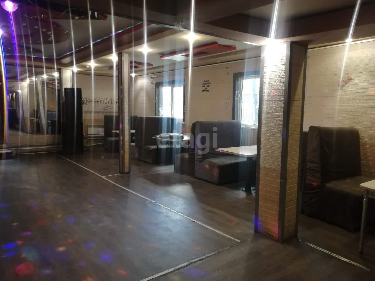 Продажа коммерческой недвижимости, 329м <sup>2</sup>, Южно-Сахалинск, Сахалинская область,  Южно-Сахалинск