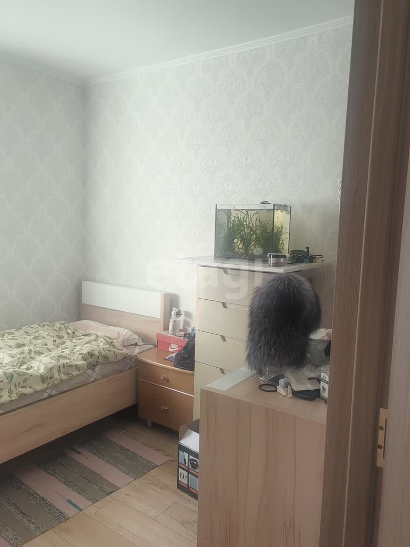 Продажа 4-комнатной квартиры, Южно-Сахалинск, Сахалинская область,  Южно-Сахалинск