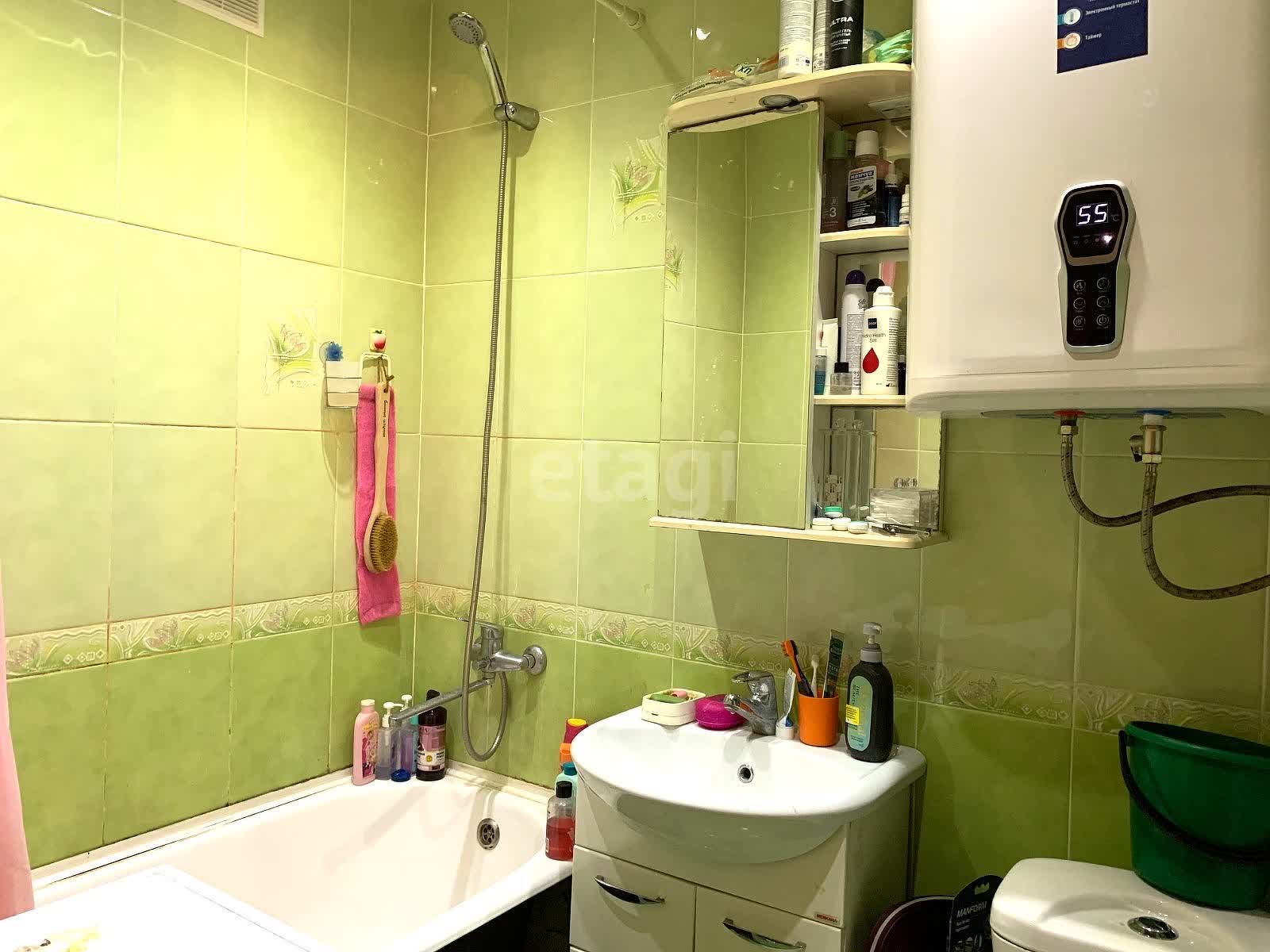 Продажа 2-комнатной квартиры, Южно-Сахалинск, Сахалинская область,  Южно-Сахалинск