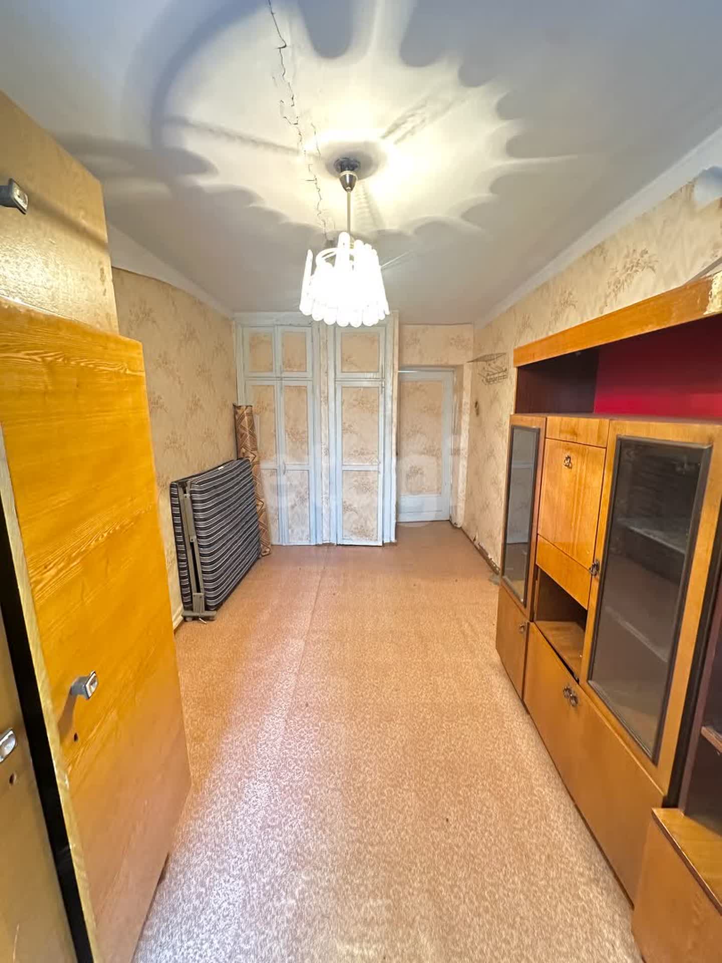 Продажа 3-комнатной квартиры, Южно-Сахалинск, Сахалинская область,  Южно-Сахалинск