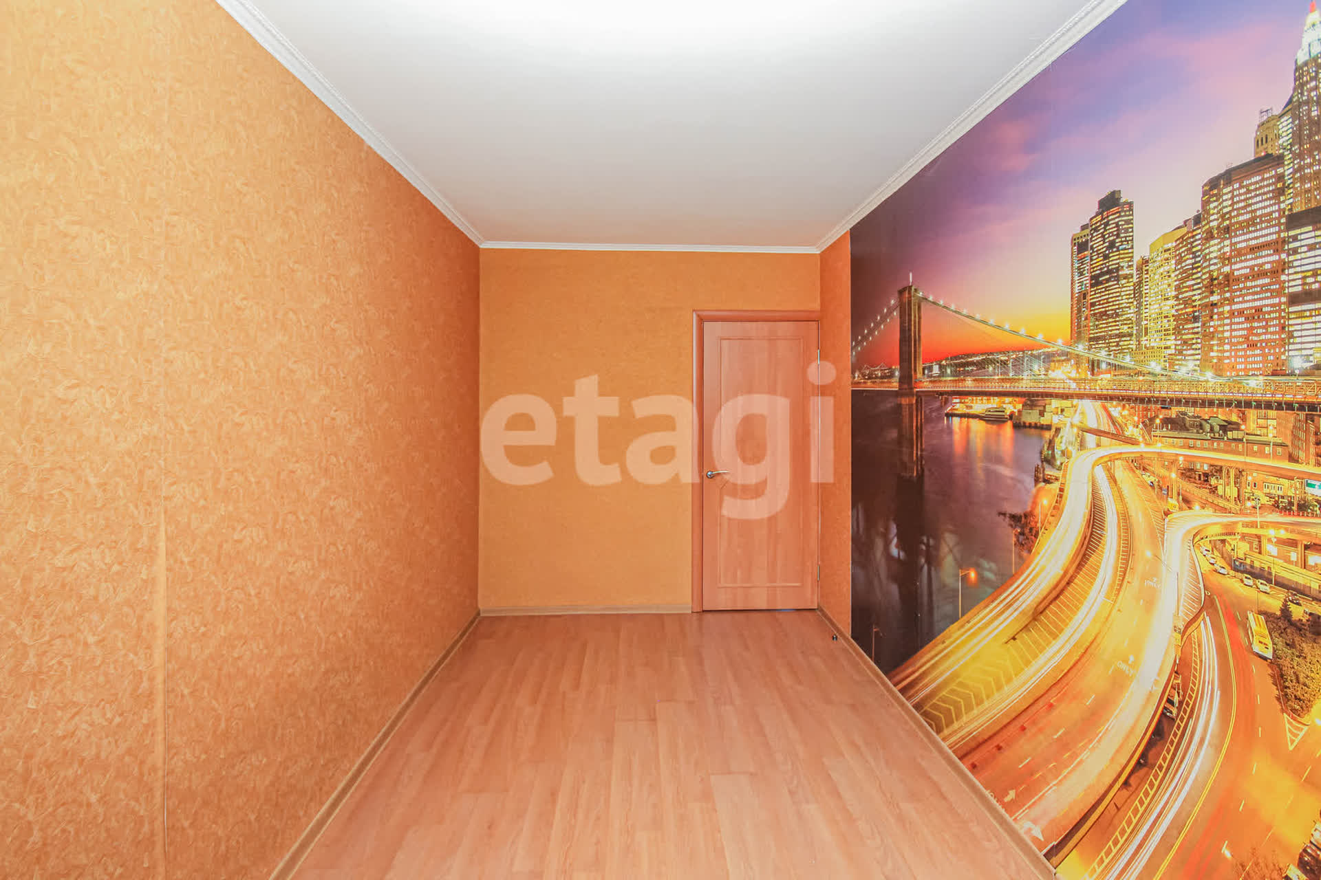 Продажа 3-комнатной квартиры, Улан-Удэ, Республика Бурятия,  Улан-Удэ