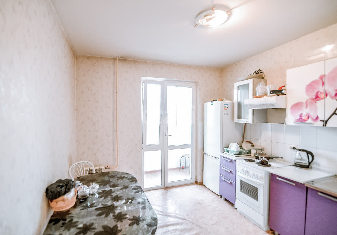 Продажа 2-комнатной квартиры, Южно-Сахалинск, Сахалинская область,  Южно-Сахалинск