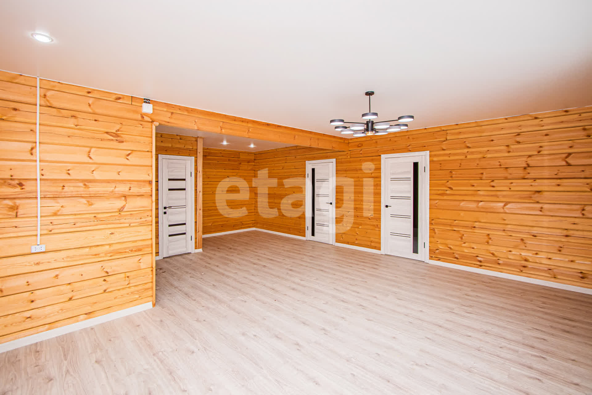 Продажа дома, 142м <sup>2</sup>, 10 сот., Улан-Удэ, Республика Бурятия,  Тарбагатайский