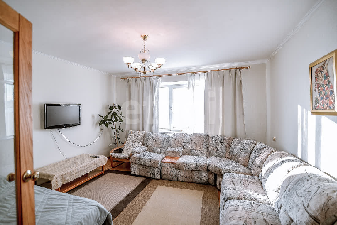 Продажа 2-комнатной квартиры, Южно-Сахалинск, Сахалинская область,  Южно-Сахалинск