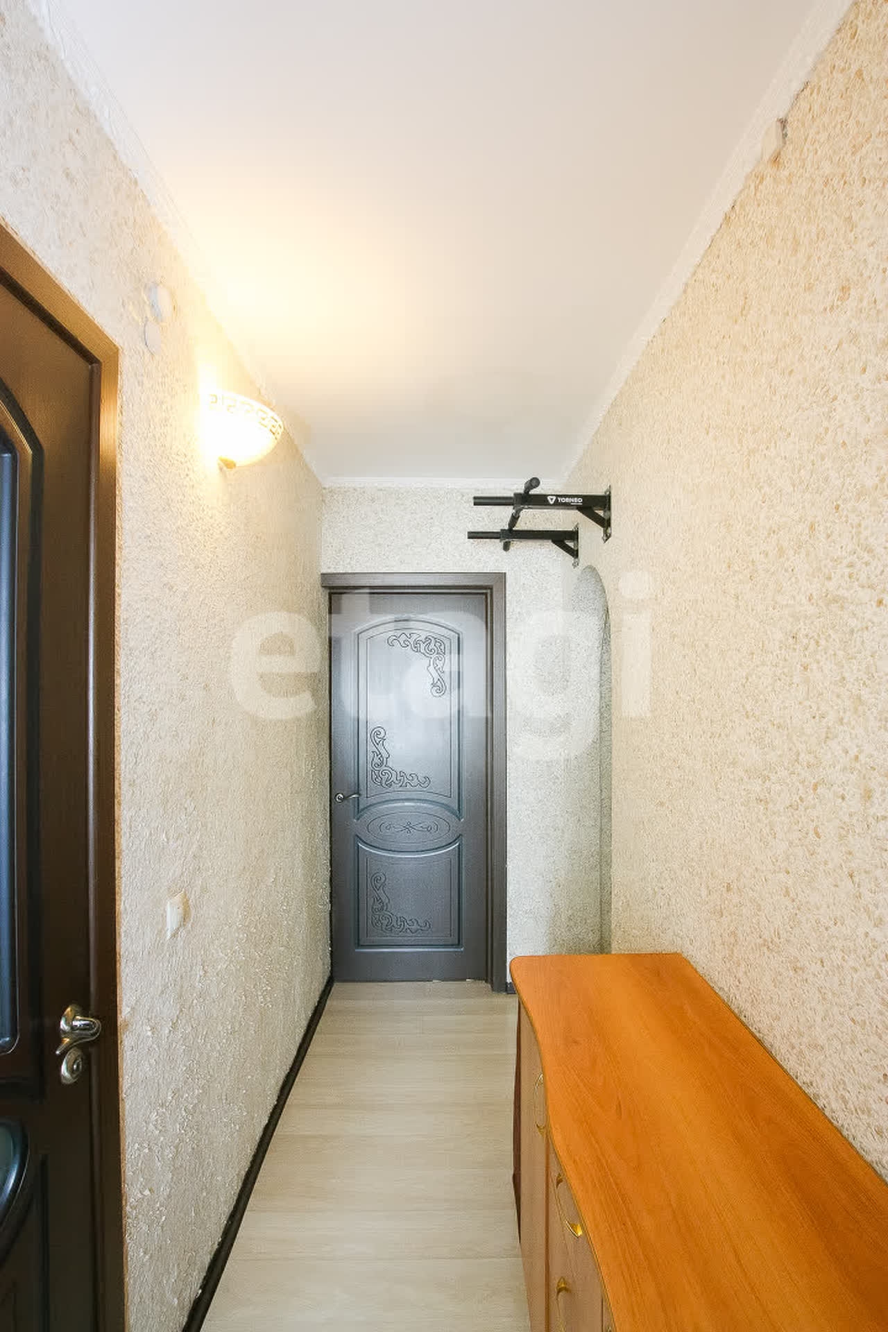 Продажа 3-комнатной квартиры, Улан-Удэ, Республика Бурятия,  Улан-Удэ