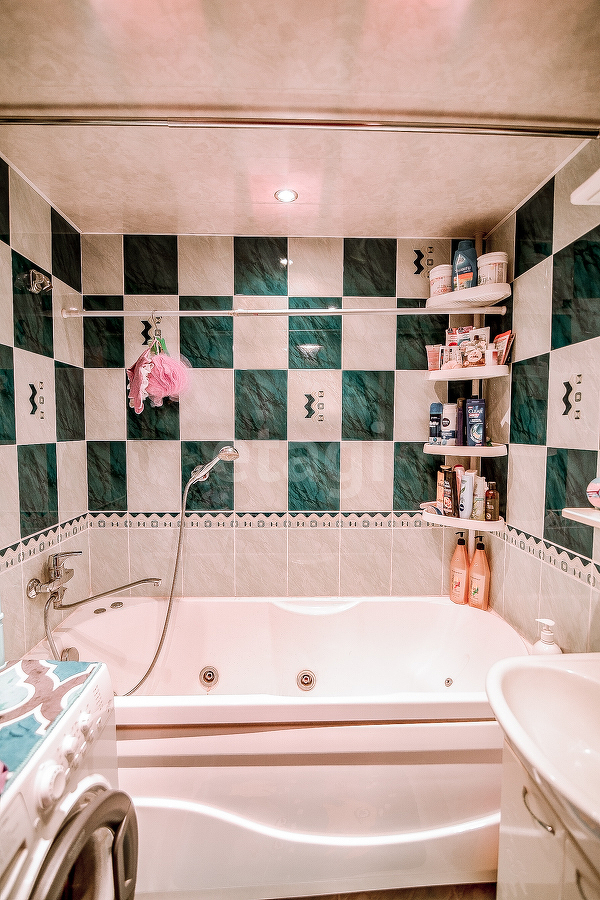 Продажа 3-комнатной квартиры, Южно-Сахалинск, Сахалинская область,  Южно-Сахалинск