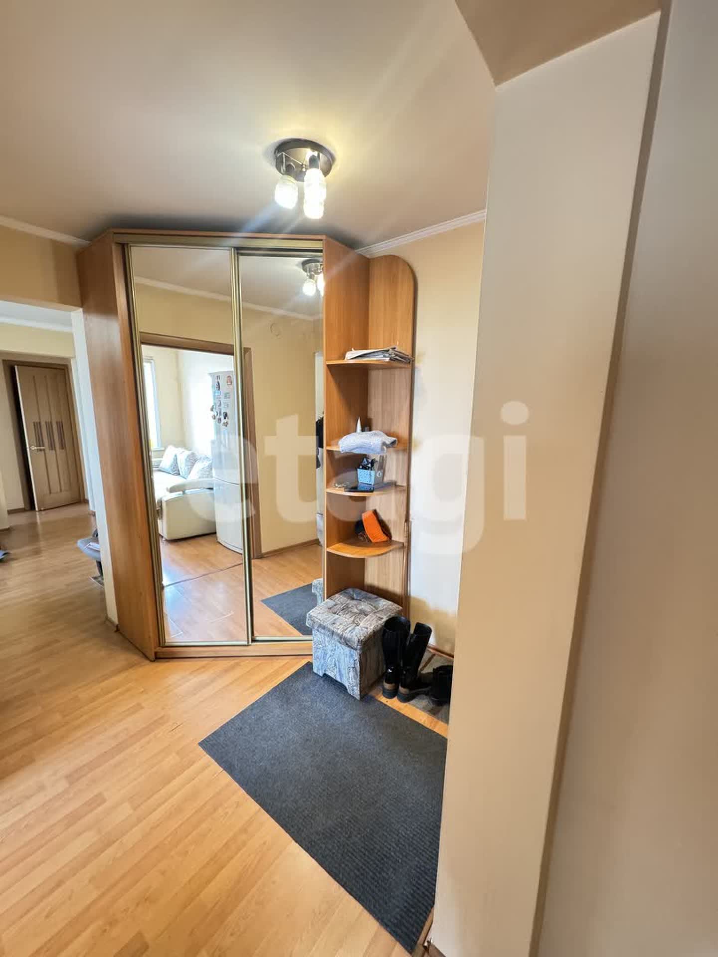 Продажа 3-комнатной квартиры, Улан-Удэ, Республика Бурятия,  Улан-Удэ