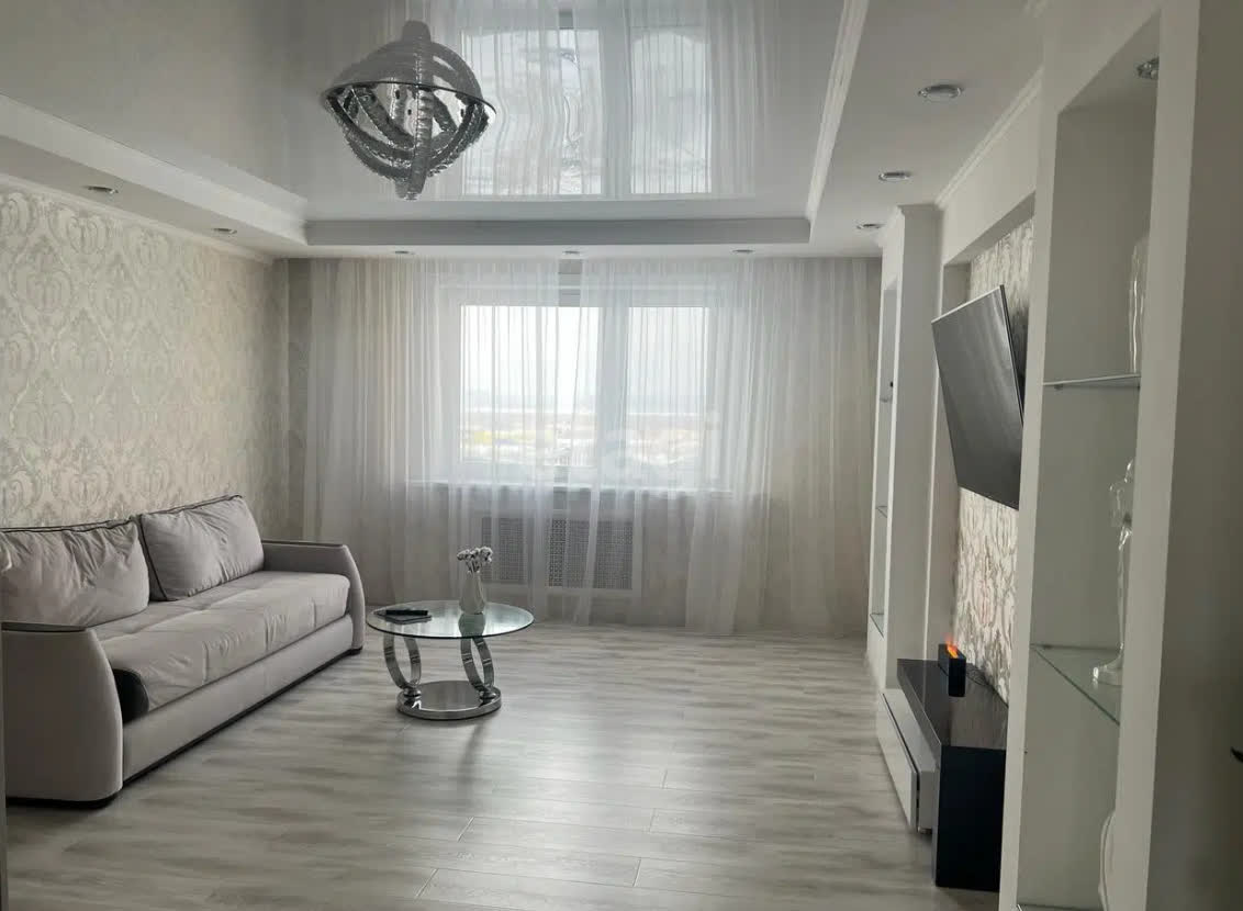 Продажа 3-комнатной квартиры, Южно-Сахалинск, Сахалинская область,  Южно-Сахалинск