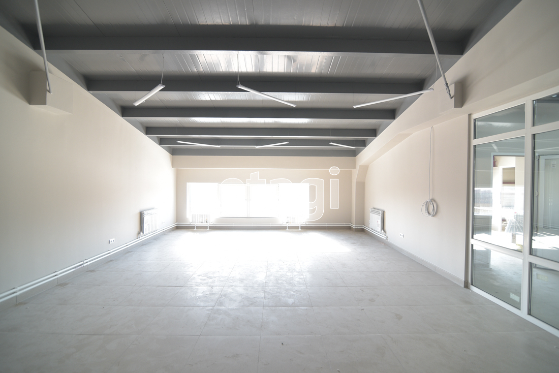 Продажа коммерческой недвижимости, 1100м <sup>2</sup>, Южно-Сахалинск, Сахалинская область,  Южно-Сахалинск