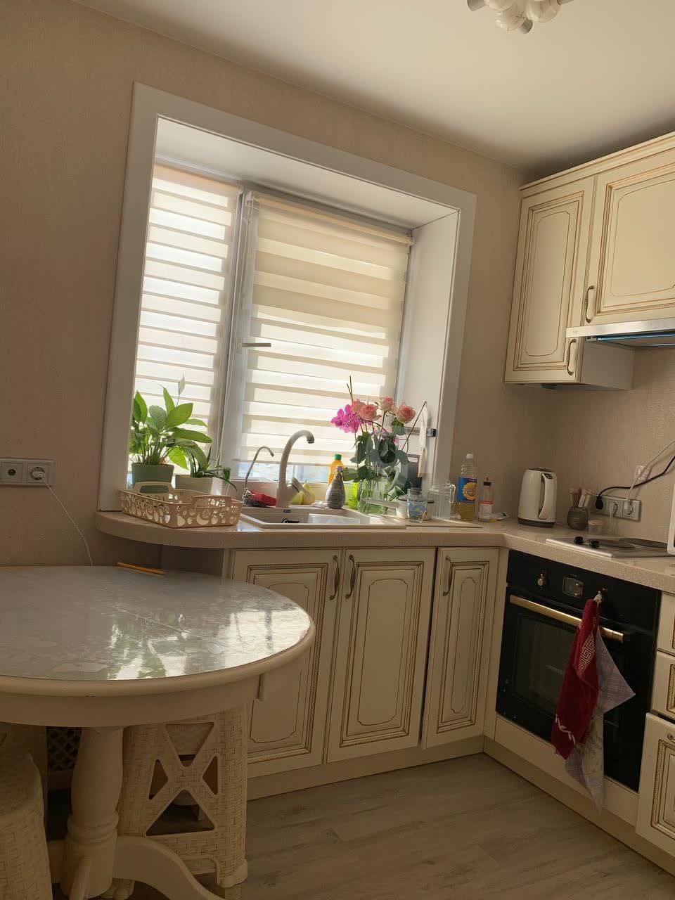 Продажа 2-комнатной квартиры, Южно-Сахалинск, Сахалинская область,  Южно-Сахалинск