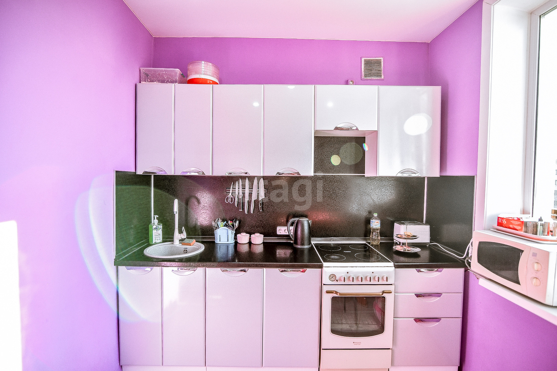 Продажа 2-комнатной квартиры, Южно-Сахалинск, Сахалинская область,  Южно-Сахалинск