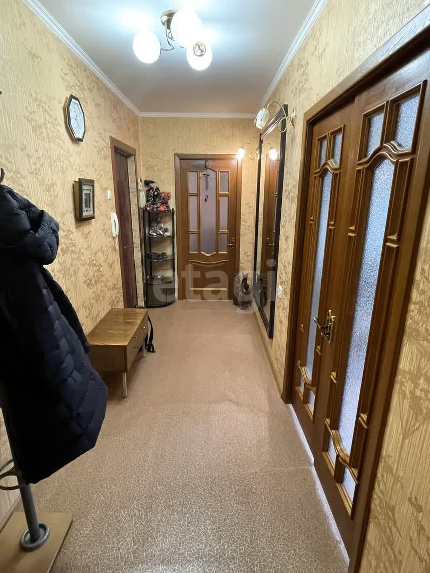 Продажа 2-комнатной квартиры, Южно-Сахалинск, Сахалинская область,  Южно-Сахалинск