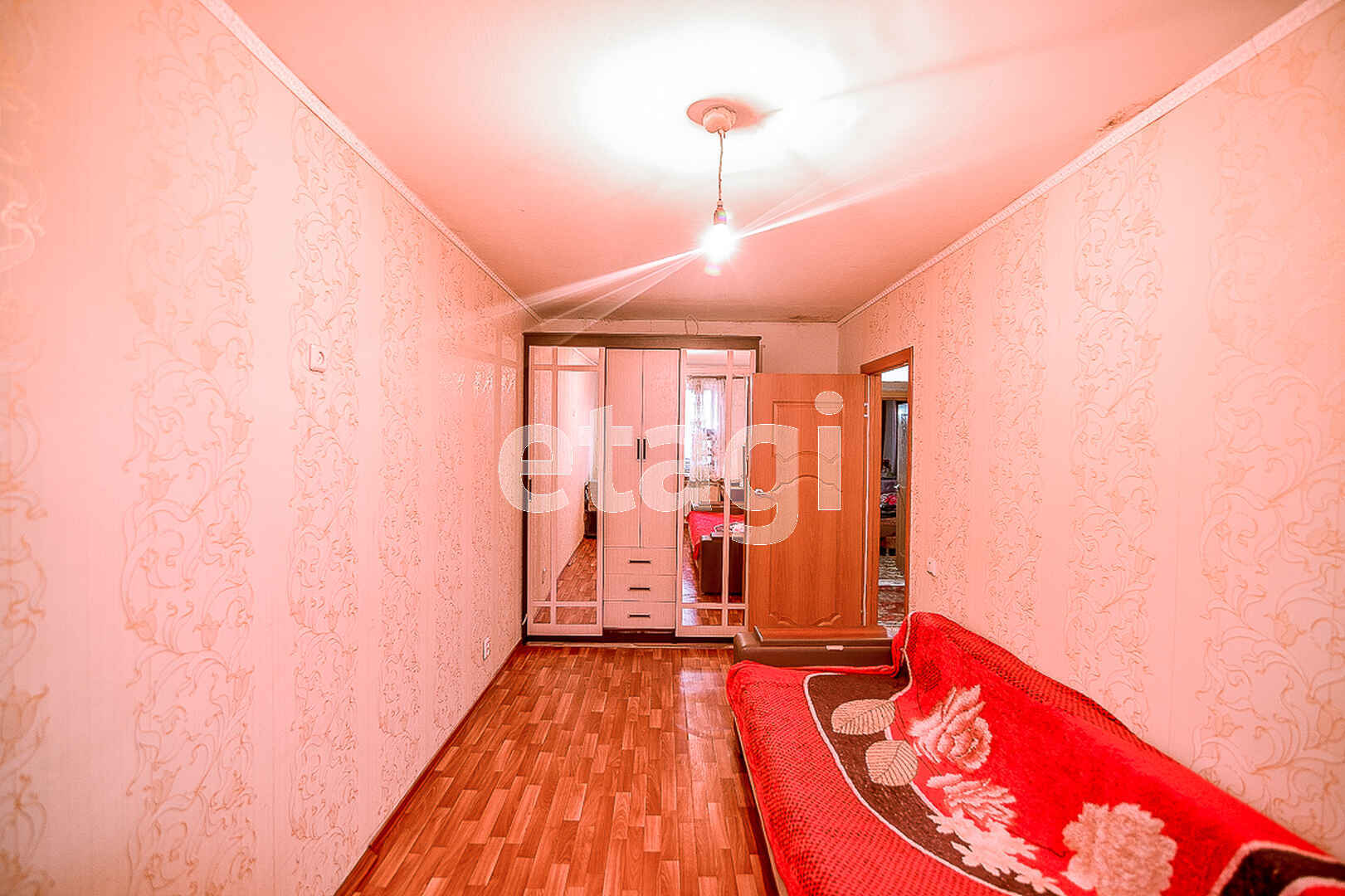 Продажа 4-комнатной квартиры, Южно-Сахалинск, Сахалинская область,  Южно-Сахалинск