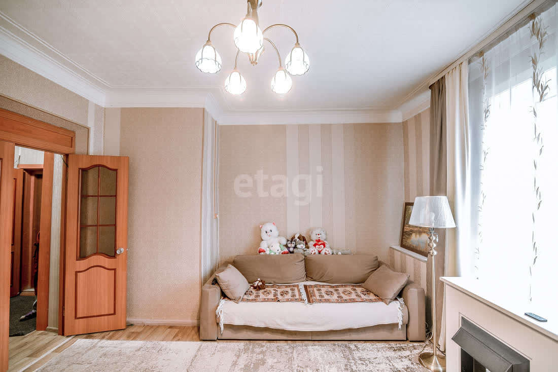 Продажа 2-комнатной квартиры, Южно-Сахалинск, Сахалинская область,  Южно-Сахалинск