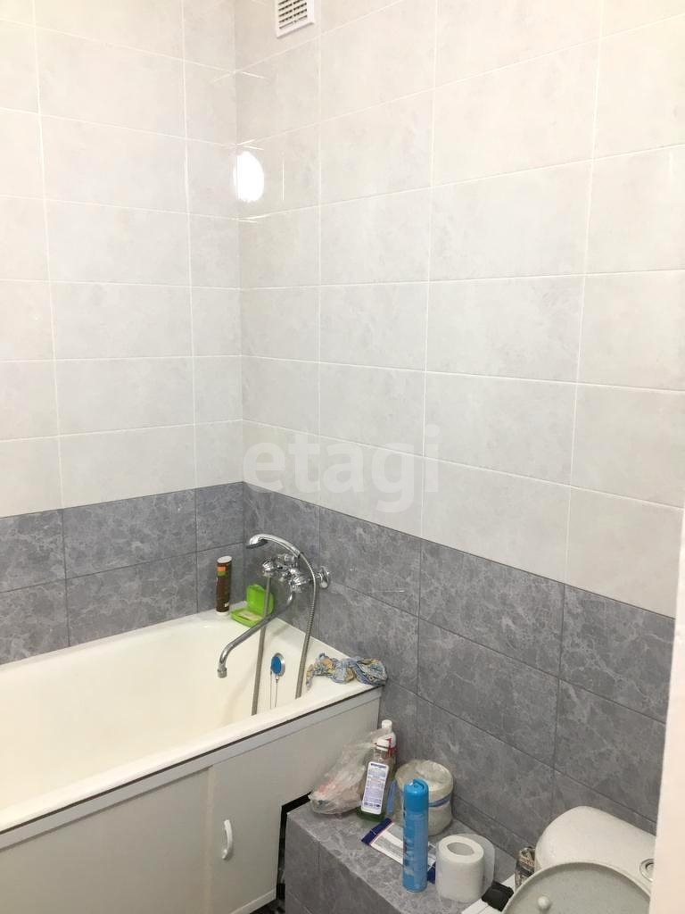 Продажа 2-комнатной квартиры, Южно-Сахалинск, Сахалинская область,  Южно-Сахалинск