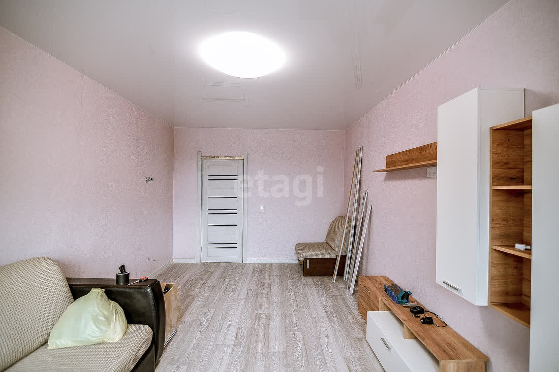 Продажа 2-комнатной квартиры, Южно-Сахалинск, Сахалинская область,  Южно-Сахалинск