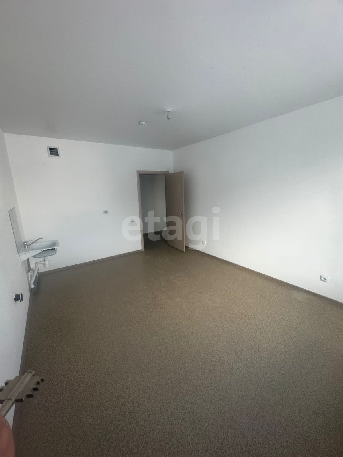 Продажа 2-комнатной квартиры, Южно-Сахалинск, Сахалинская область,  Южно-Сахалинск