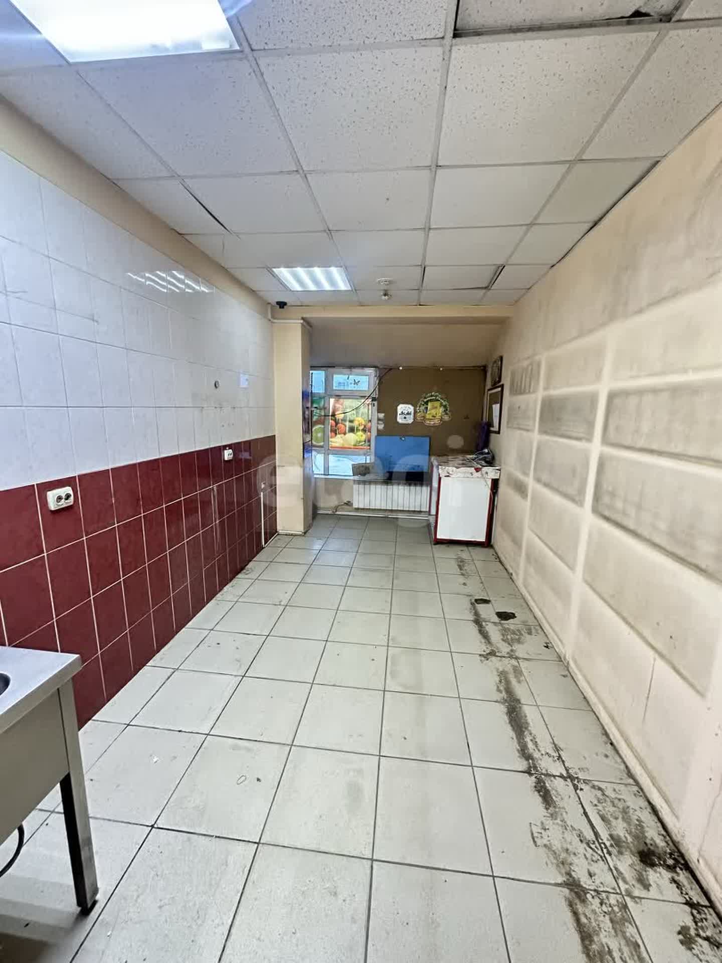 Аренда коммерческой недвижимости, 200м <sup>2</sup>, Южно-Сахалинск, Сахалинская область,  Южно-Сахалинск