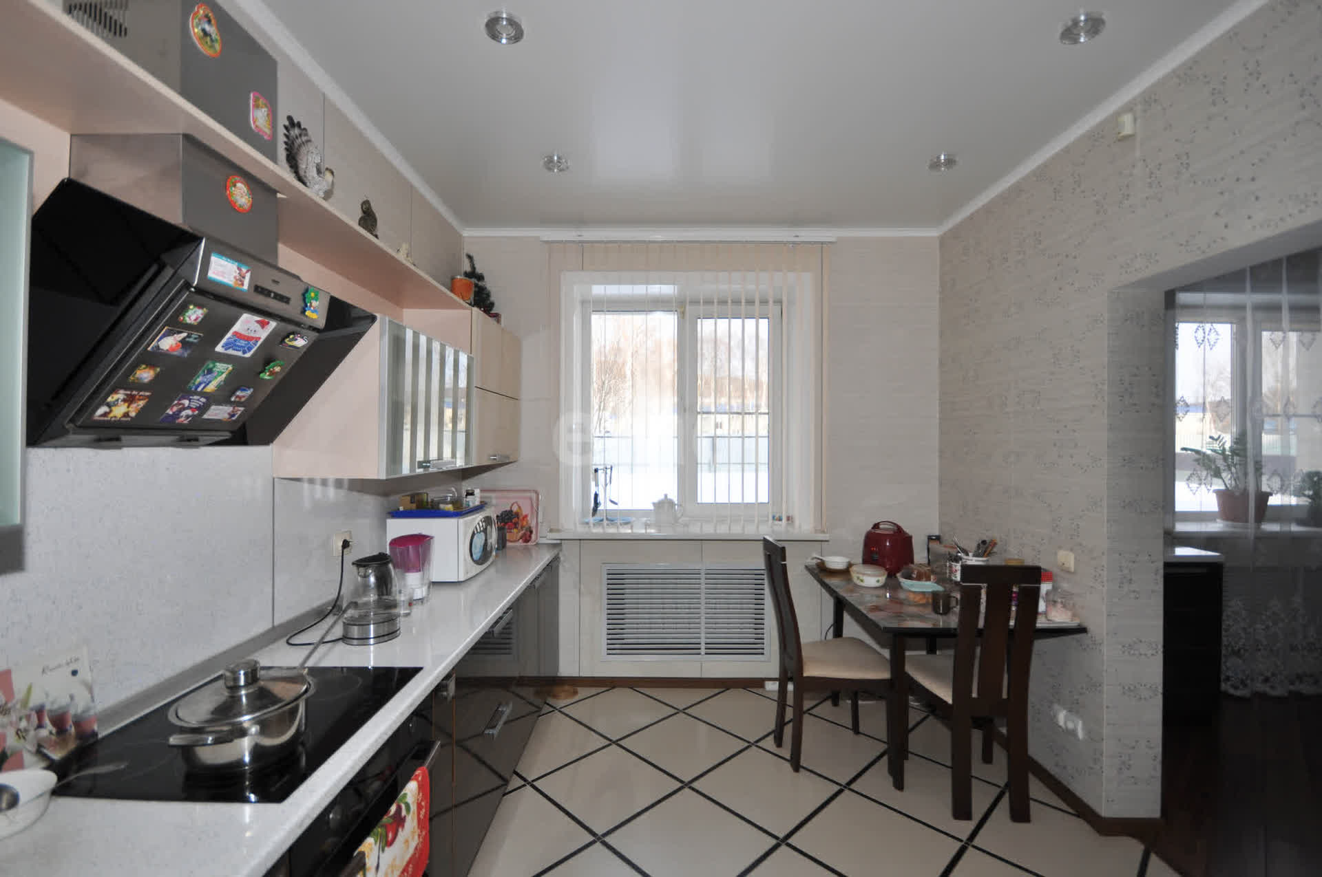 Продажа дома, 242м <sup>2</sup>, 10 сот., Южно-Сахалинск, Сахалинская область,  