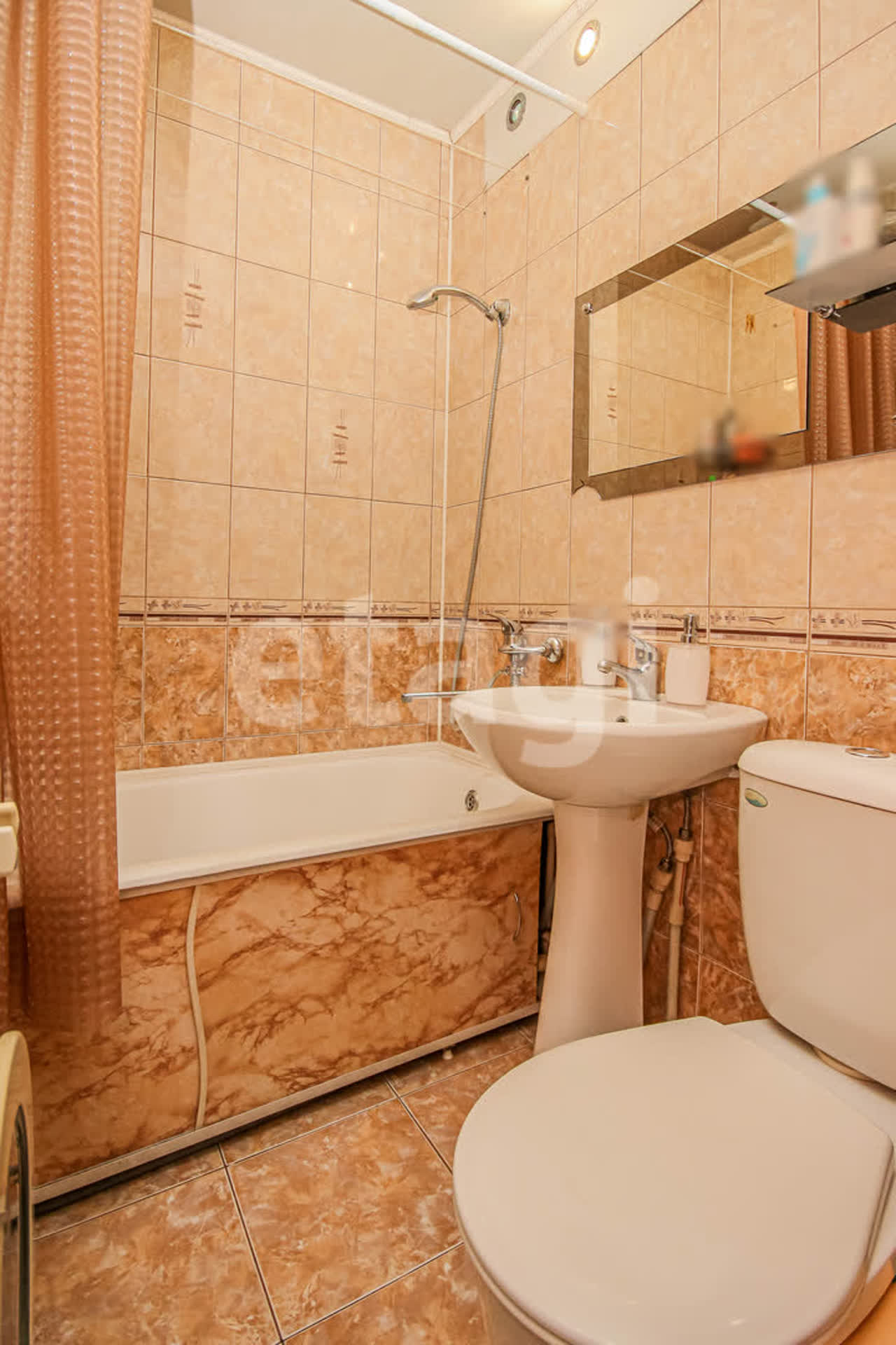 Продажа 2-комнатной квартиры, Улан-Удэ, Республика Бурятия,  Улан-Удэ