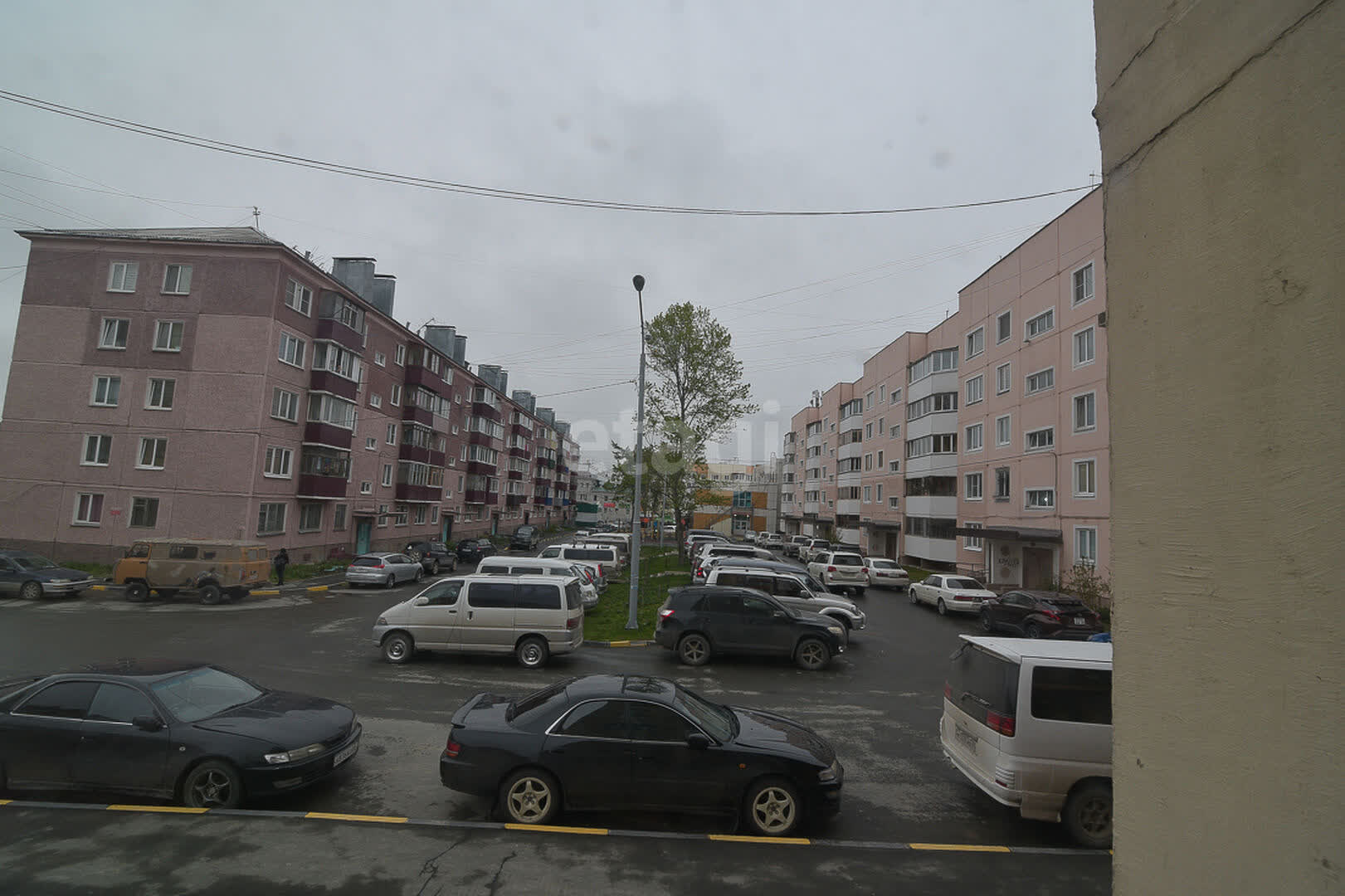 Продажа 2-комнатной квартиры, Южно-Сахалинск, Сахалинская область,  Южно-Сахалинск