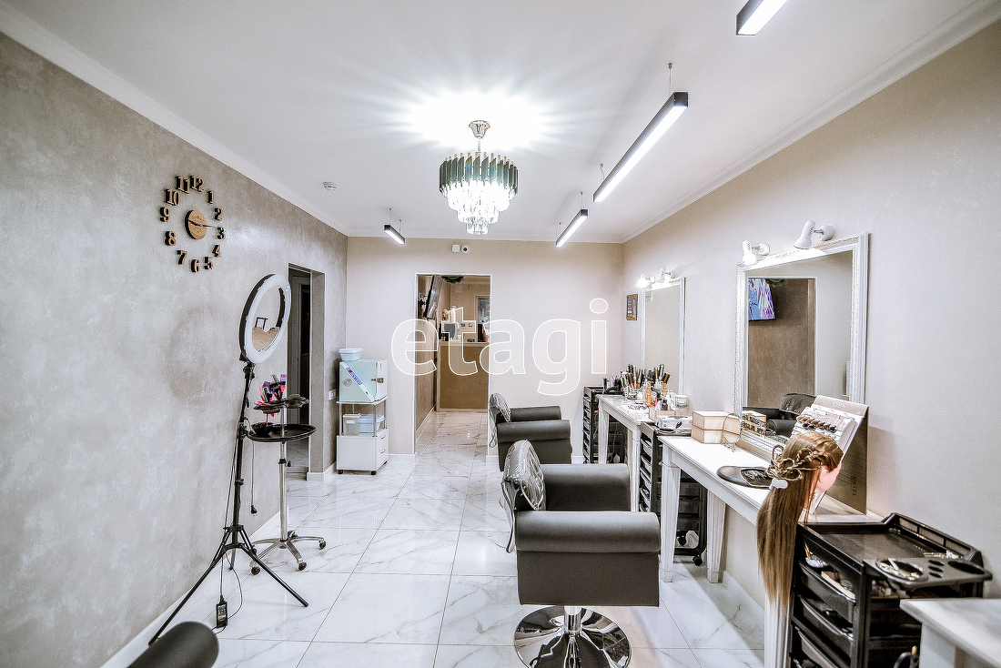 Продажа коммерческой недвижимости, 47м <sup>2</sup>, Южно-Сахалинск, Сахалинская область,  Южно-Сахалинск