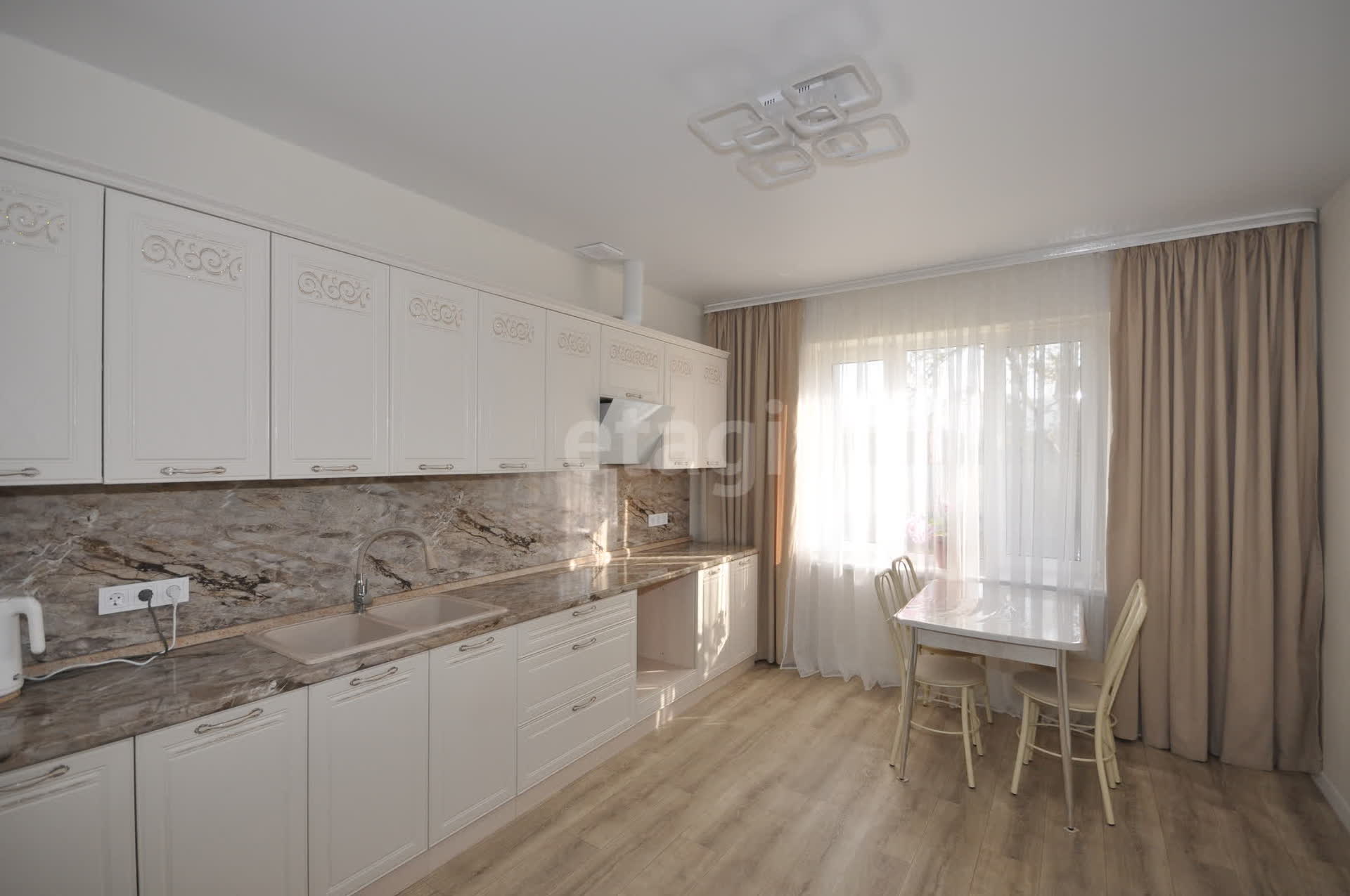 Продажа дома, 77м <sup>2</sup>, 15 сот., Южно-Сахалинск, Сахалинская область,  Южно-Сахалинск