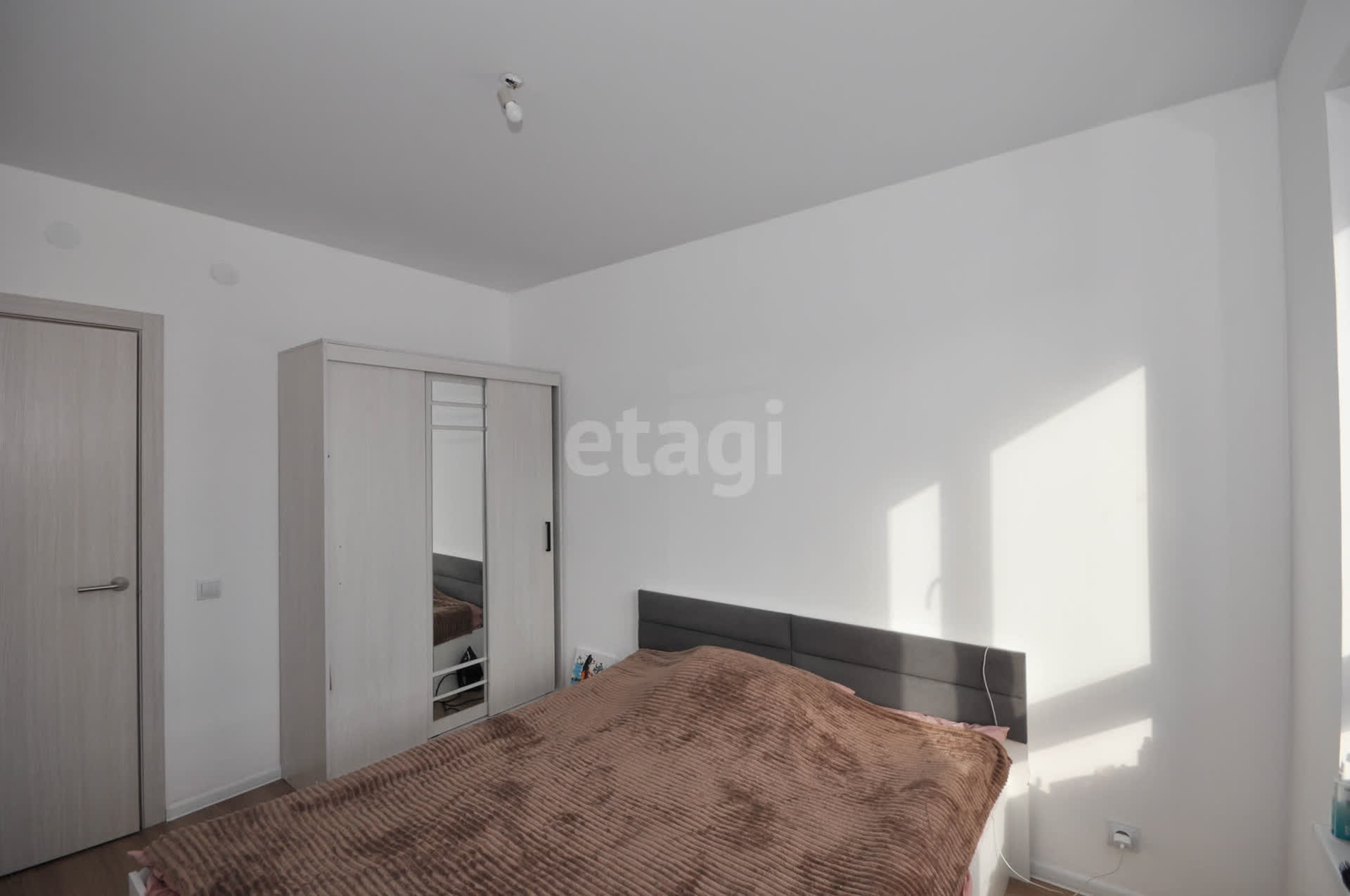 Продажа 2-комнатной квартиры, Южно-Сахалинск, Сахалинская область,  Южно-Сахалинск