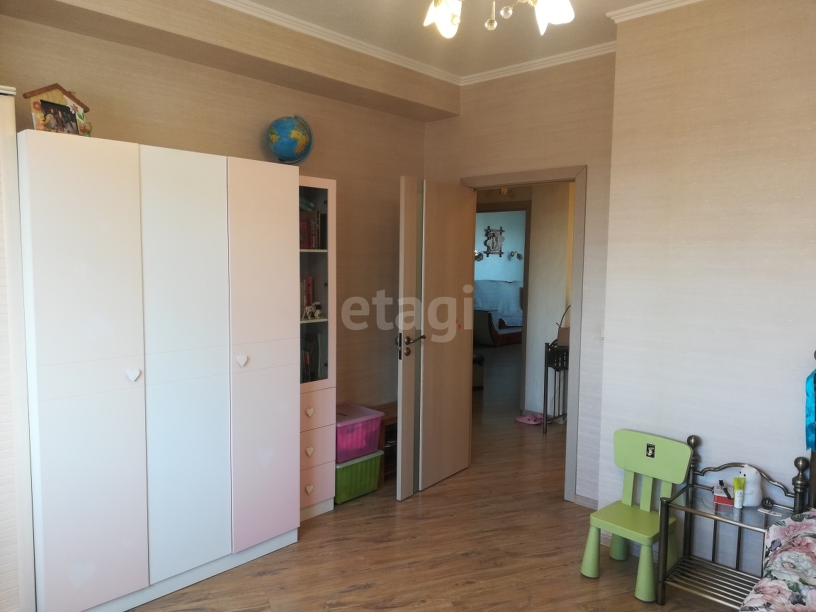 Продажа 2-комнатной квартиры, Южно-Сахалинск, Сахалинская область,  Южно-Сахалинск