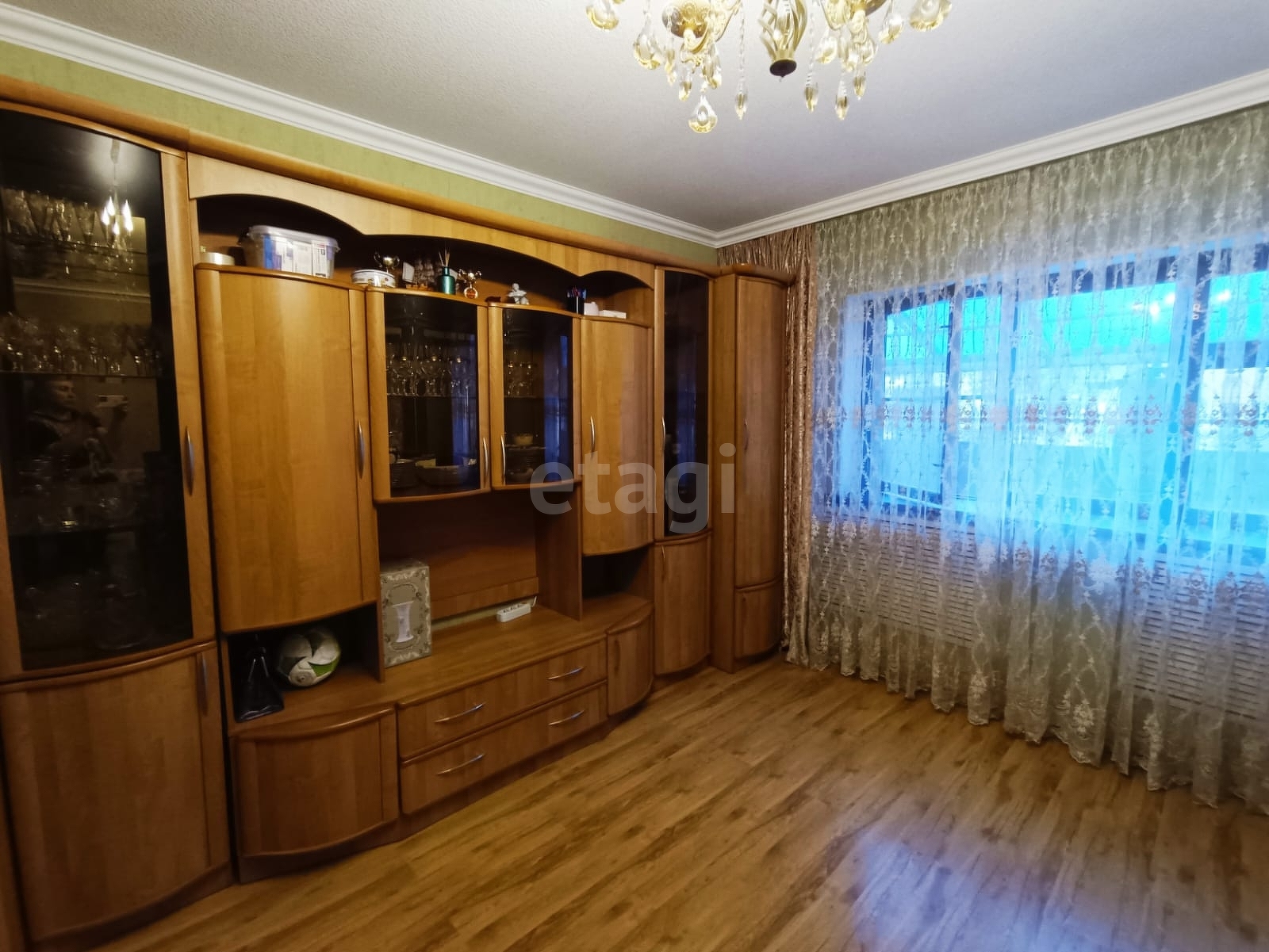 Продажа 3-комнатной квартиры, Майкоп, Гончарова,  101