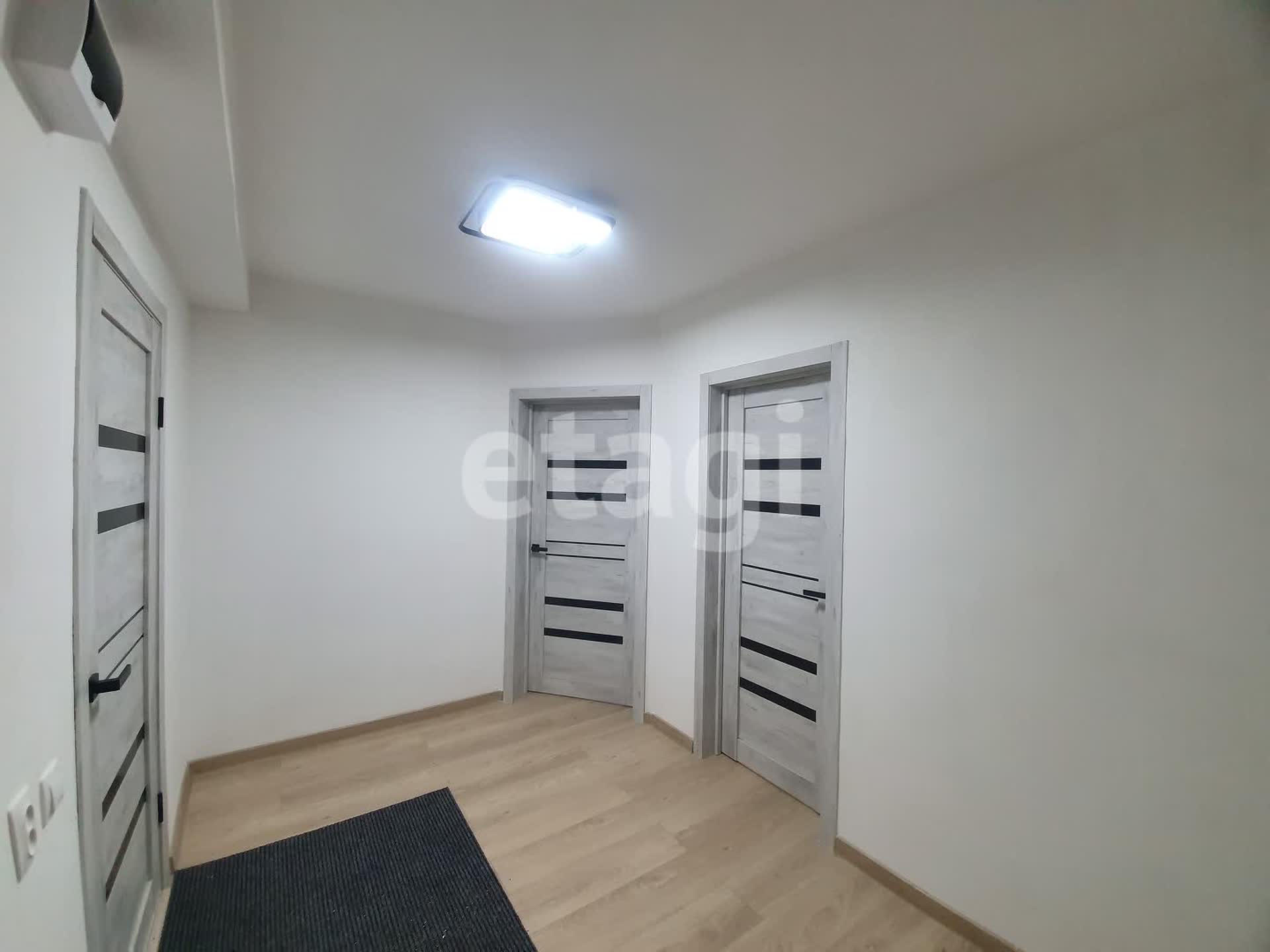 Продажа 3-комнатной квартиры, Улан-Удэ, Республика Бурятия,  Улан-Удэ