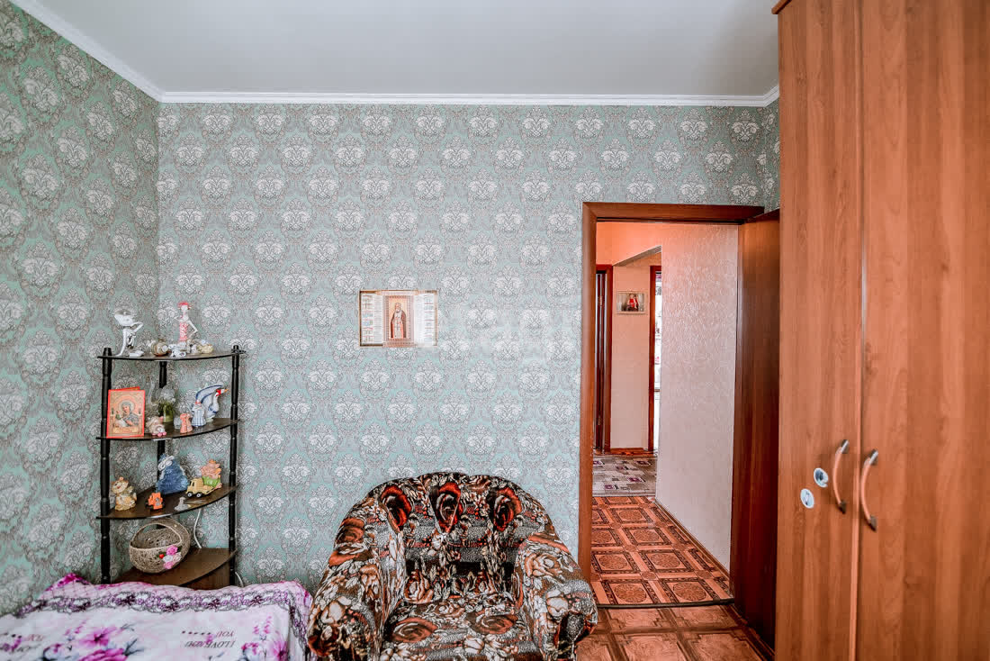 Продажа 3-комнатной квартиры, Южно-Сахалинск, Сахалинская область,  Южно-Сахалинск