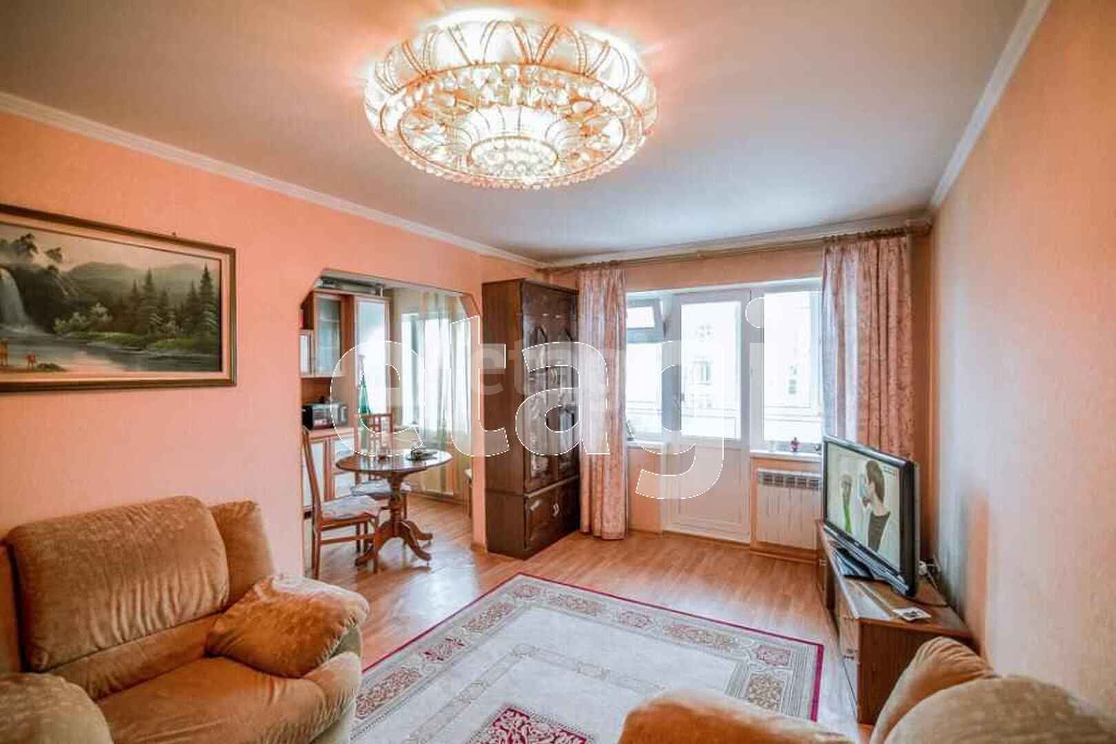 Продажа 4-комнатной квартиры, Южно-Сахалинск, Сахалинская область,  Южно-Сахалинск