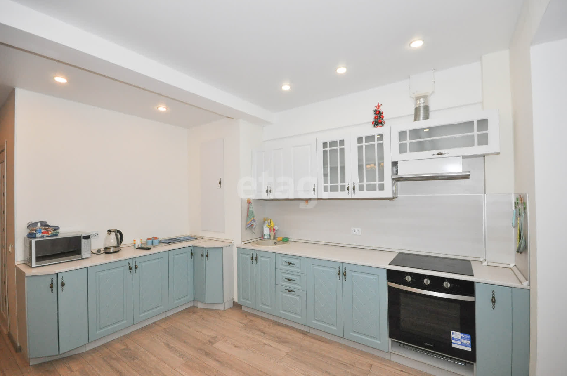 Продажа 2-комнатной квартиры, Южно-Сахалинск, Сахалинская область,  Южно-Сахалинск