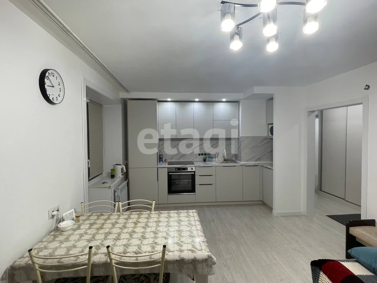 Продажа 3-комнатной квартиры, Улан-Удэ, Республика Бурятия,  Улан-Удэ