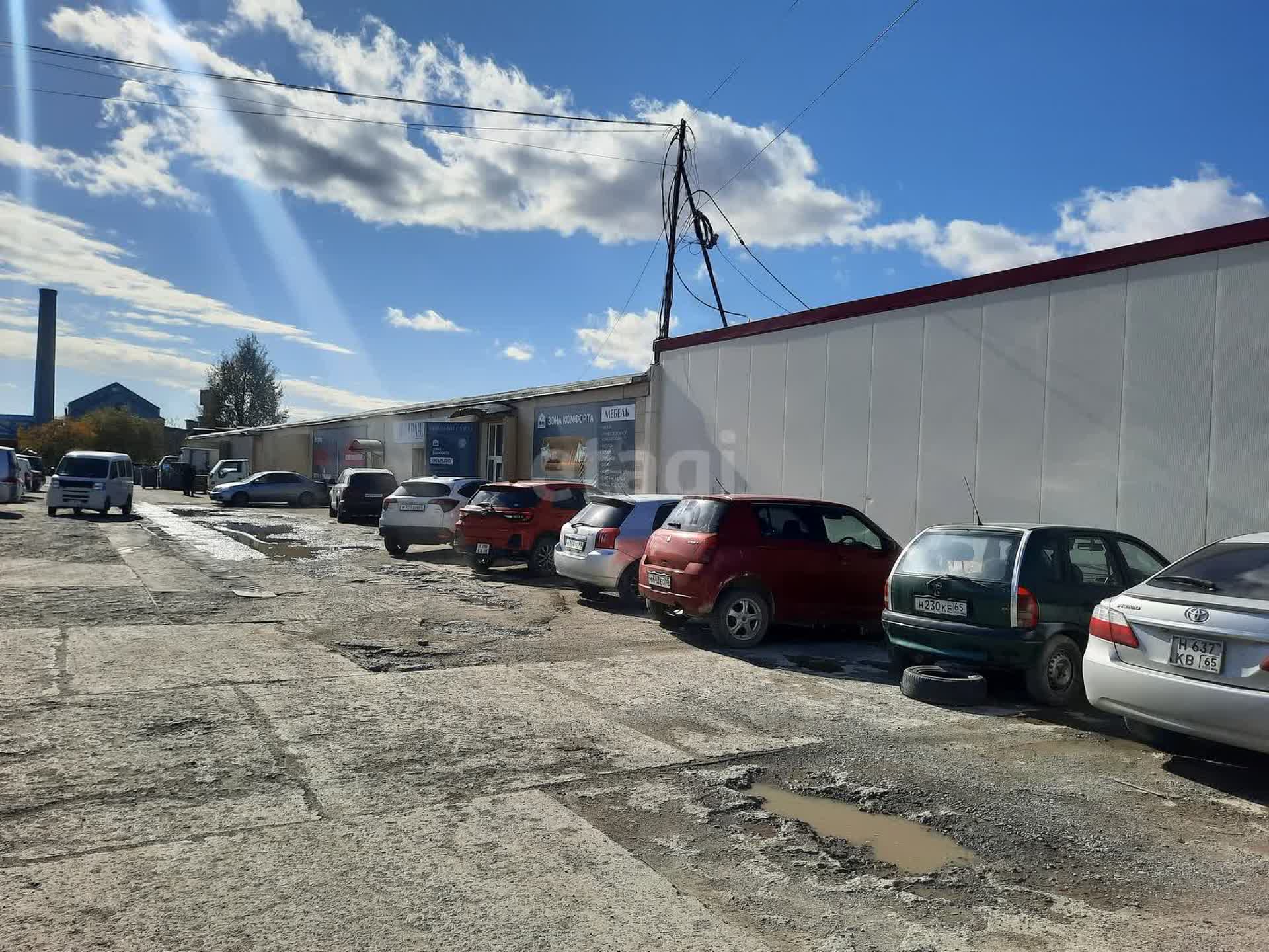 Аренда коммерческой недвижимости, 400м <sup>2</sup>, Южно-Сахалинск, Сахалинская область,  Южно-Сахалинск